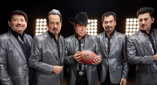 Los Tigres del Norte en el Super Bowl